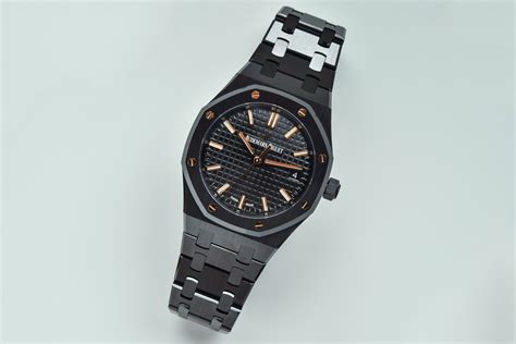 royal oak black case.